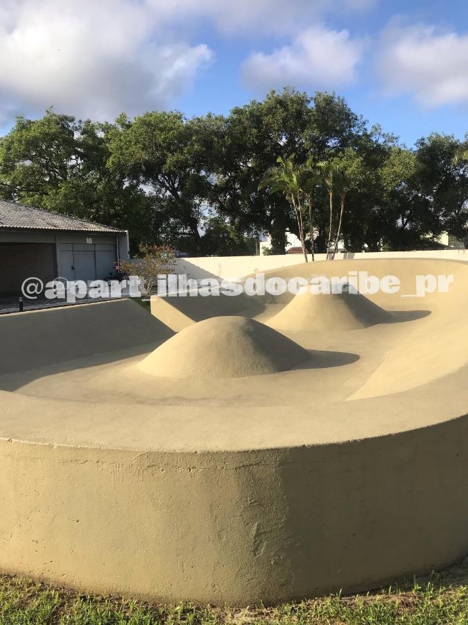 Apto Cond Ilhas Do Caribe - Pr - Beira Mar ماتينيوس المظهر الخارجي الصورة