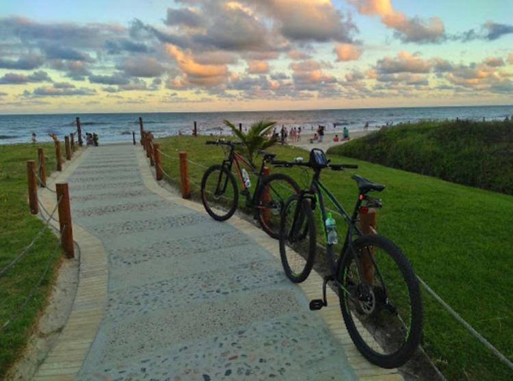 Apto Cond Ilhas Do Caribe - Pr - Beira Mar ماتينيوس المظهر الخارجي الصورة