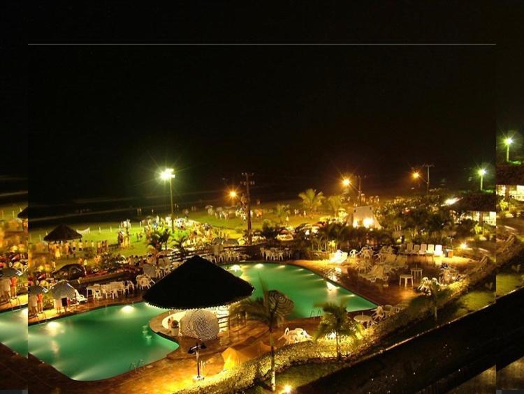 Apto Cond Ilhas Do Caribe - Pr - Beira Mar ماتينيوس المظهر الخارجي الصورة