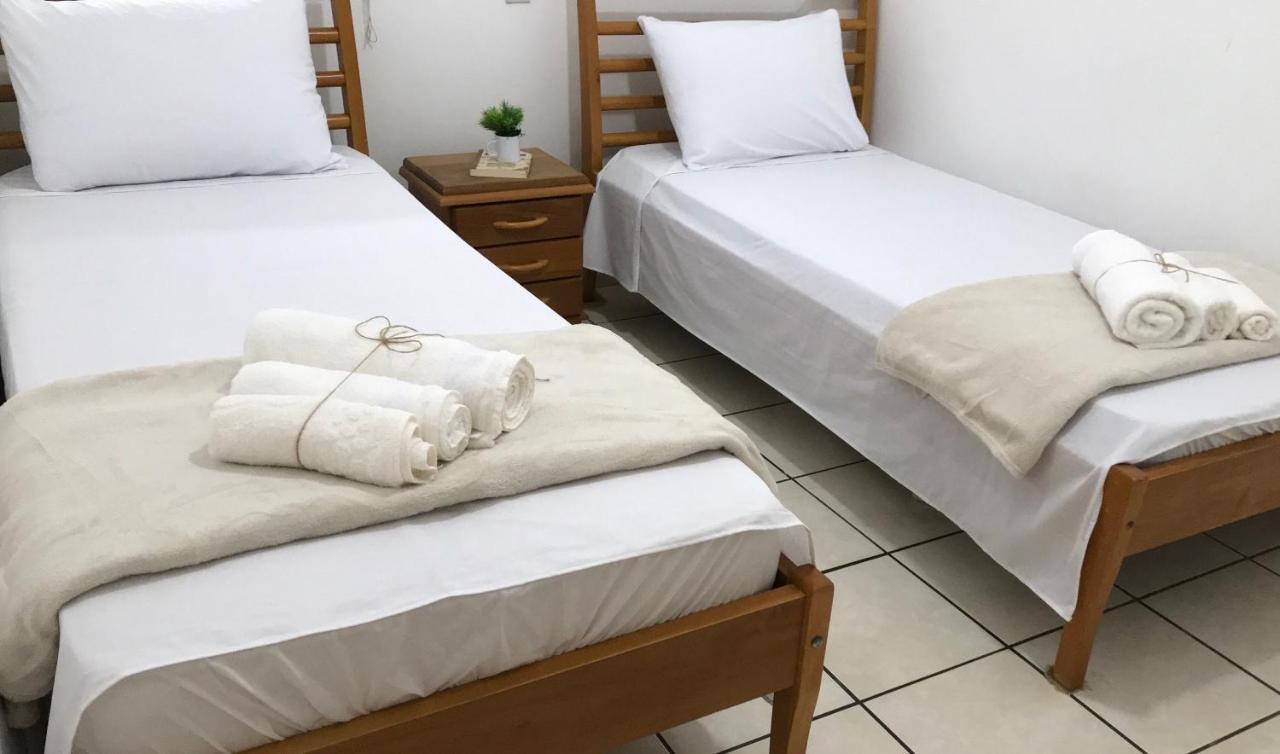 Apto Cond Ilhas Do Caribe - Pr - Beira Mar ماتينيوس المظهر الخارجي الصورة